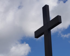 (small) Cross outside Holy Trinity Riverbend v3